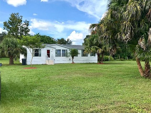 3rd image of 2037 Meadow Oak Cir