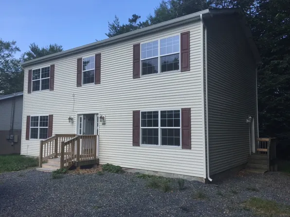 4715 Norwood Ln, Tobyhanna, PA 18466