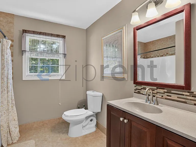 19 Savannah Pl — Photo 37