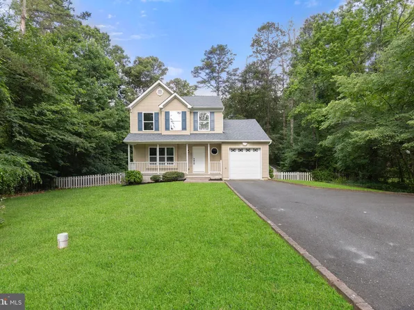 10 Postal Rd, Cream Ridge, NJ 08514