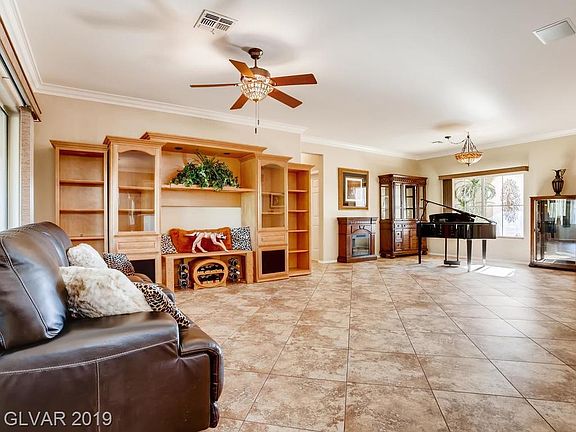 5th image of 3046 Seaford Peak Dr