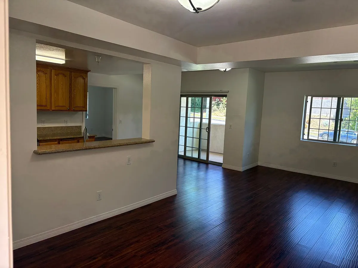 Building Photo - 3401 Manning Ave