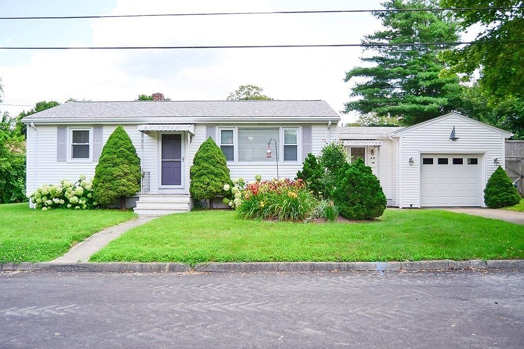 15 Milton St, Fairhaven, MA 02719 MLS 73143021 Zillow