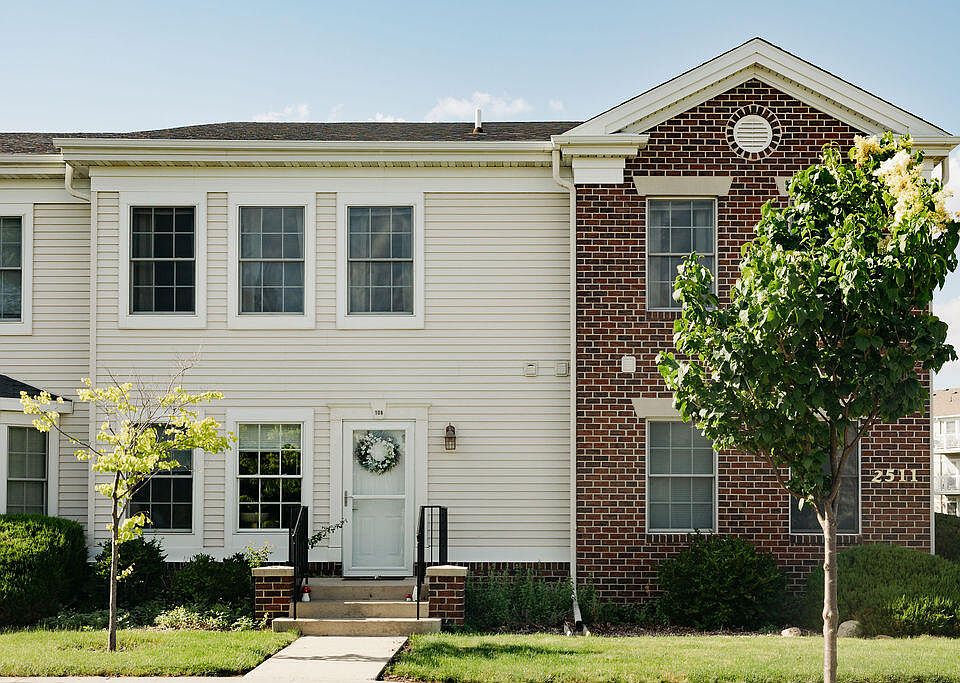 1st image of 2511 Bristol Dr Unit 208
