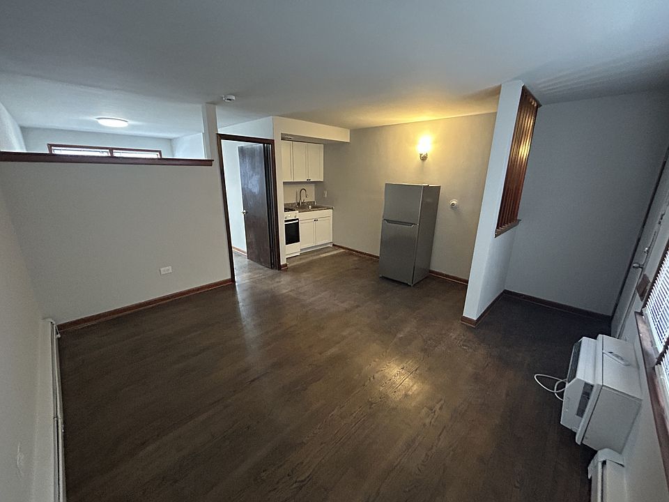 1st image of 2449 W 119th St #7