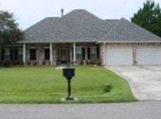 138 Cottage Dr, Luling, LA 70070