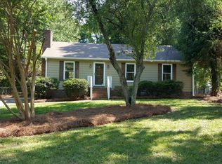 2809 Azalea Dr, Greensboro, NC 27407