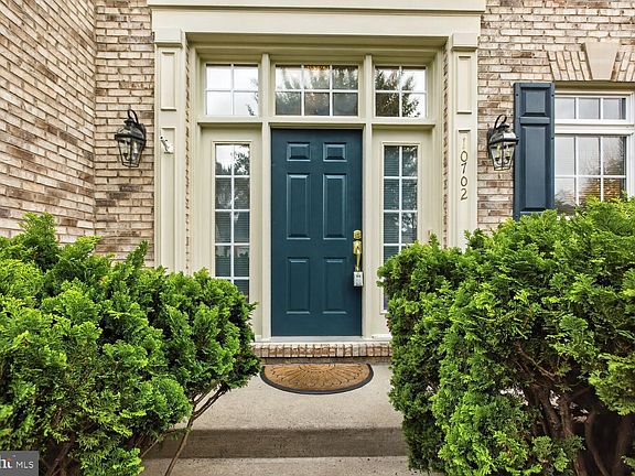 4th image of 10702 Simpson Mews Ln