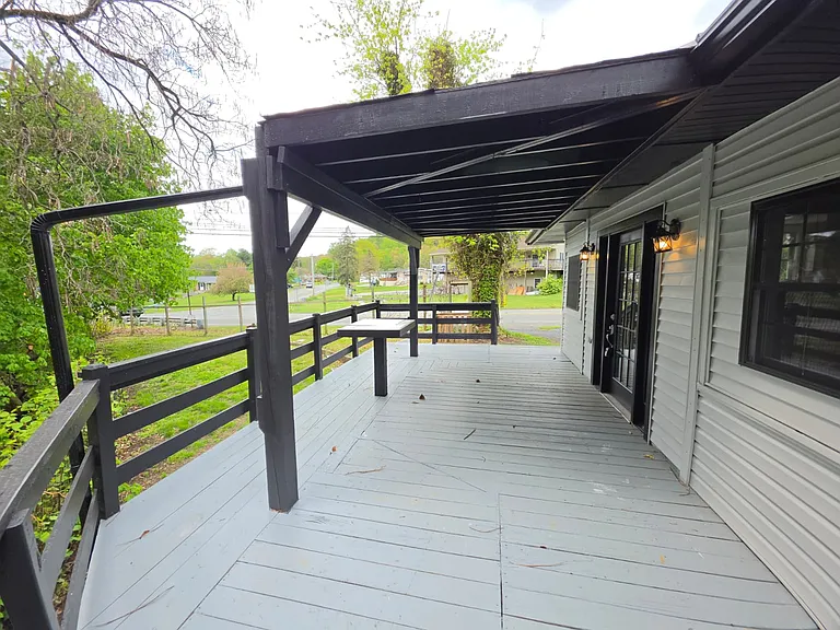 2901 Pricetown Rd — Photo 5