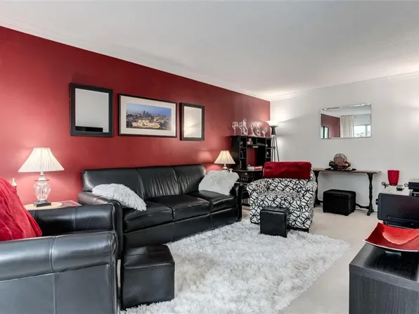 2525 Main St APT 417, Kansas City, MO 64108
