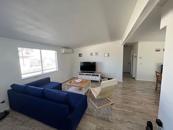 2nd image of 5333 Daisy Ave #A