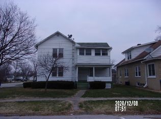 126 E Oak St, Watseka, IL 60970