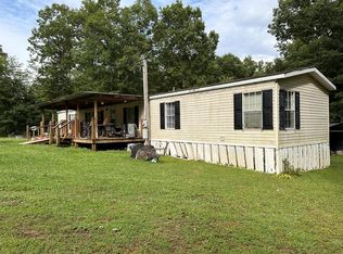 418 Trimmer Ln, Jamestown, TN 38556