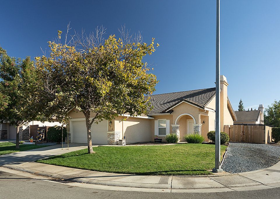 1st image of 2315 Primrose Ln