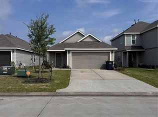 2217 Middle Ridge Dr, Conroe, TX 77301