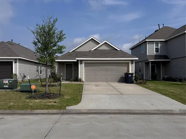 2217 Middle Ridge Dr, Conroe, TX 77301