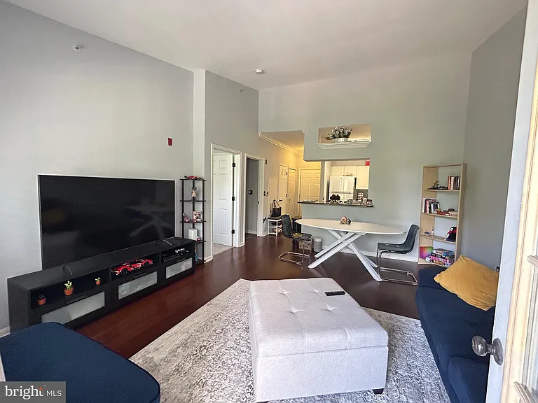 4561 Strutfield Ln #3413 — Photo 9