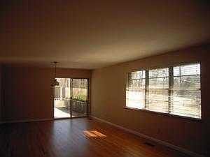 4th image of 5612 Marilyn Dr