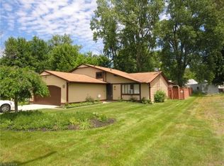 5987 Lear Nagle Rd, North Ridgeville, OH 44039