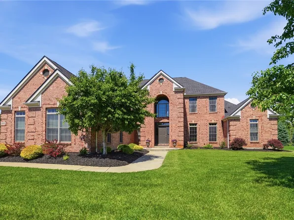 982 Brookmere Ave, Tipp City, OH 45371