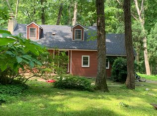 14415 Manor Rd, Phoenix, MD 21131