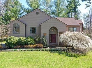 55 Hoyt St, South Salem, NY 10590