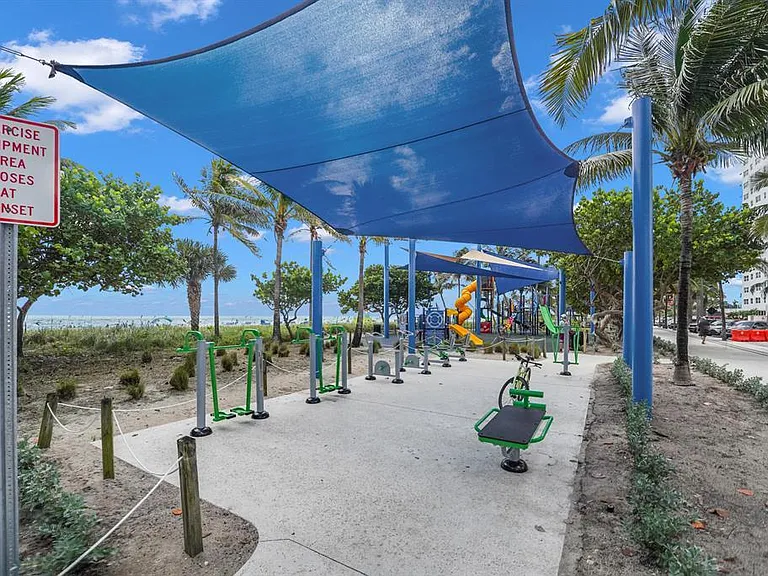 133 N Pompano Beach Blvd #108 — Photo 47
