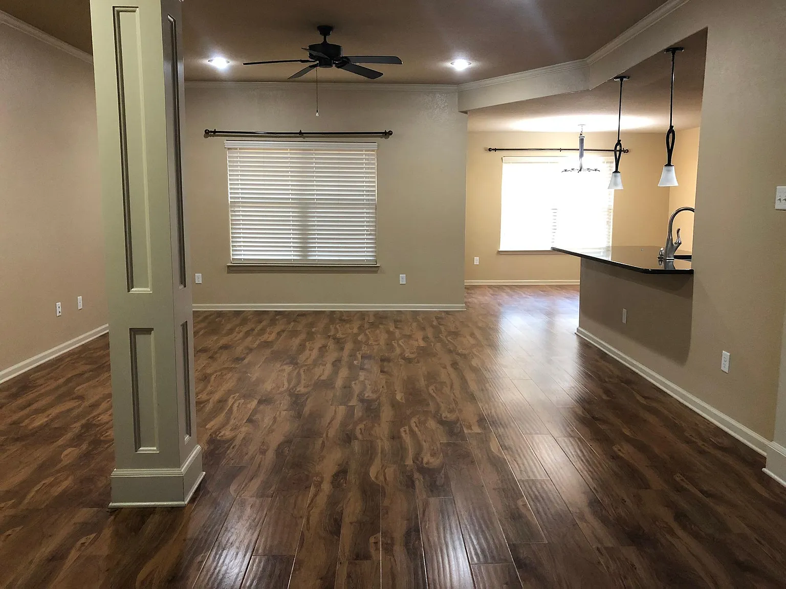 3 bed, 1752 sqft, $2,000 — Photo 2
