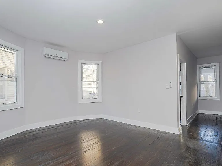 78 Maryland Ave #1 — Photo 8