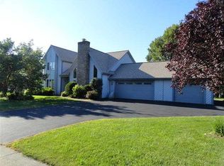118 Northbridge Dr, Rochester, NY 14626