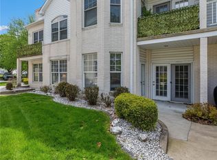 212 Adams Pointe Blvd Unit 7, Mars, PA 16046