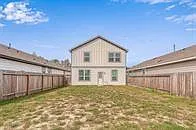 4 bed, 2.5 bath, 1642 sqft, $2,500 — Photo 3