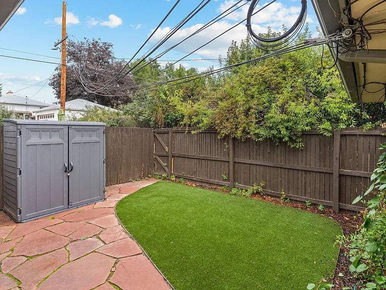 2461 Yates St — Photo 13