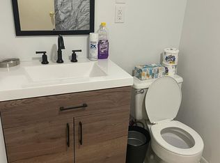 105 Main St APT 2, Bloomsburg, PA 17815