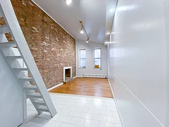 Rented by Kahen Properties