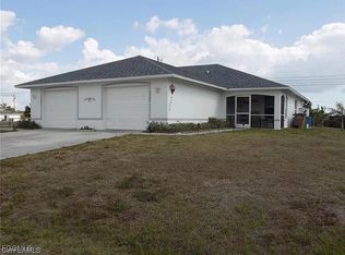 1302 NE 16th Ter, Cape Coral, FL 33909