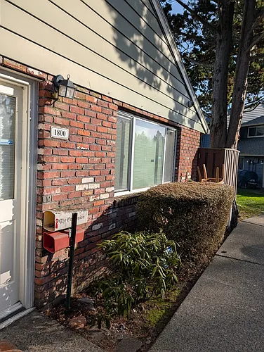 1800 NE Hogan Dr #1800 Photo 1