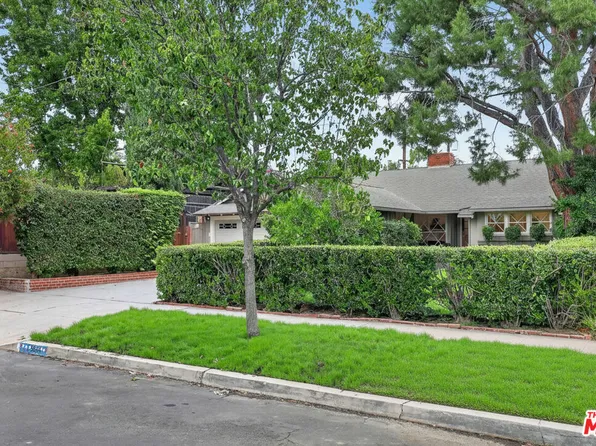 5844 Murietta Ave, Van Nuys, CA 91401