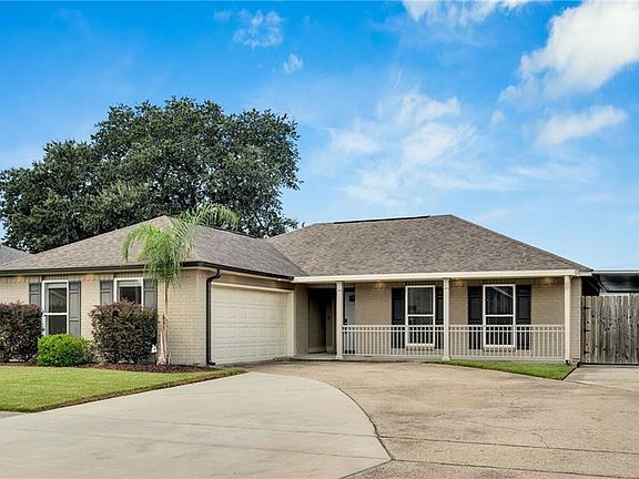 2nd image of 4708 Red Oak Dr