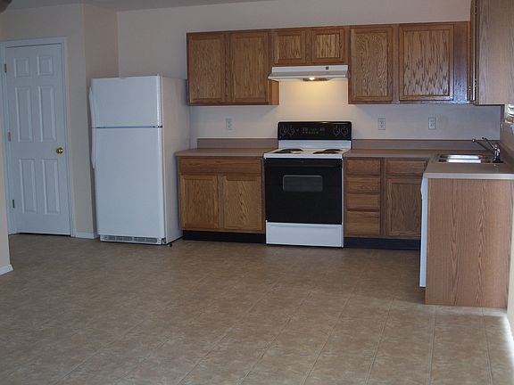 New flooring and dishwasher