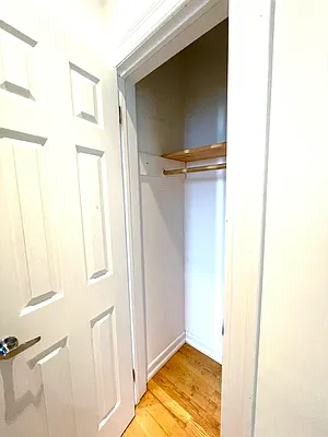 Rented by R New York | media 7