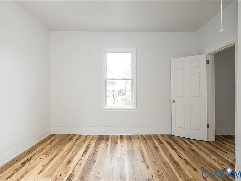 2726 Alexander Ave — Photo 17