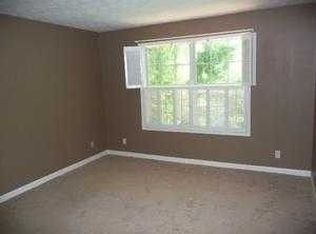 1483 Oakridge Ct, Decatur, GA 30033