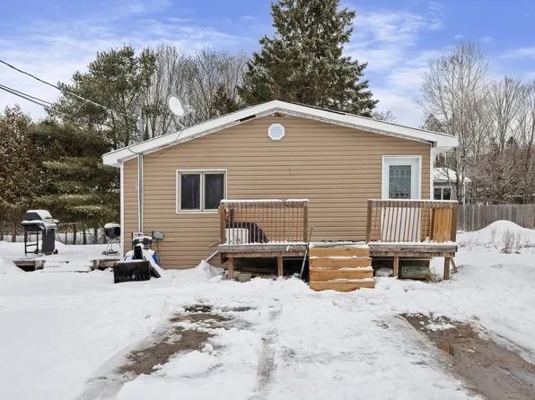 11 Chemin Des Chardons Oval, Val Des Monts, QC J8N 2V3