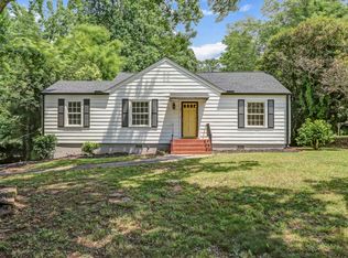 45 4th St, Newnan, GA 30263