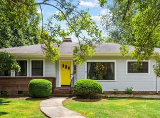 1023 Highland Ave, Hendersonville, NC 28792