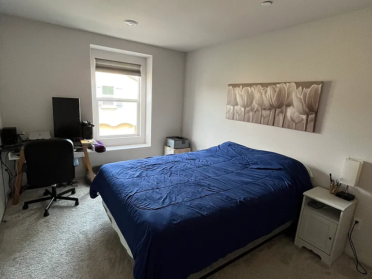 Upstairs Bedroom 2