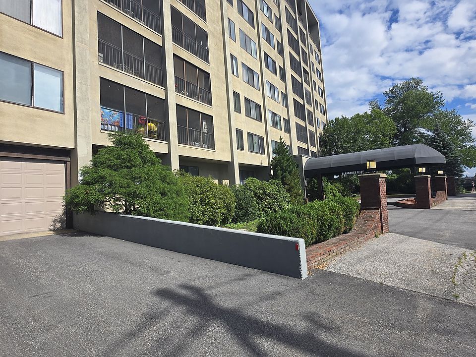 1st image of 55 River Rd APT 9H