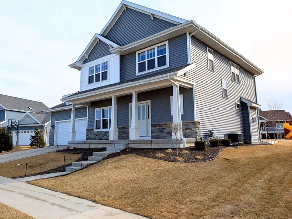 9915 White Fox Ln, Middleton, WI 53562