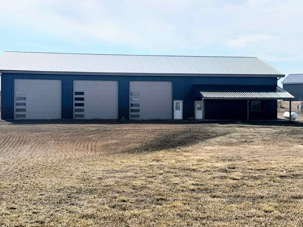 107 Moonlight Dr, Parshall, ND 58770